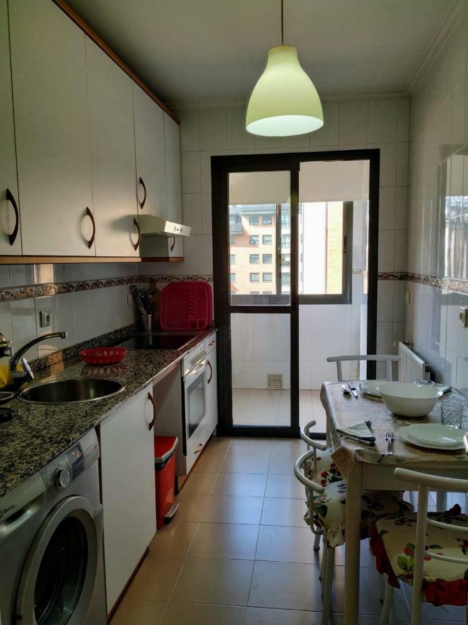 Apartamento En Oviedo,Wifi 외부 사진